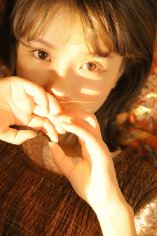 军训女孩跳舞意外走红